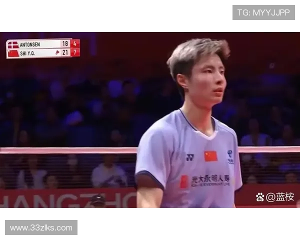 CCTV羽毛球比赛精彩回顾：顶尖选手的巅峰对决