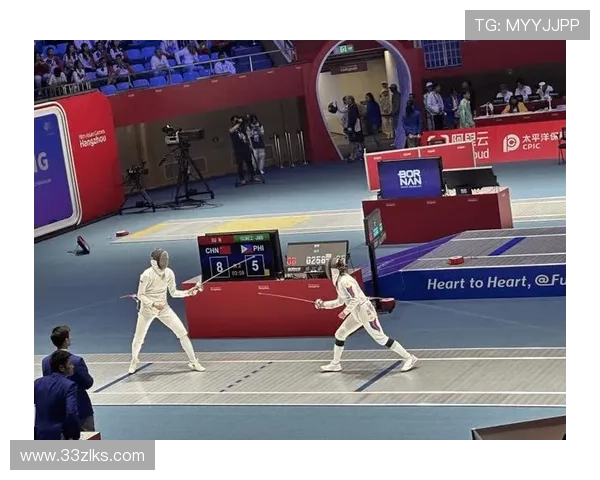 中国击剑比赛：探索传统与现代竞技的完美结合